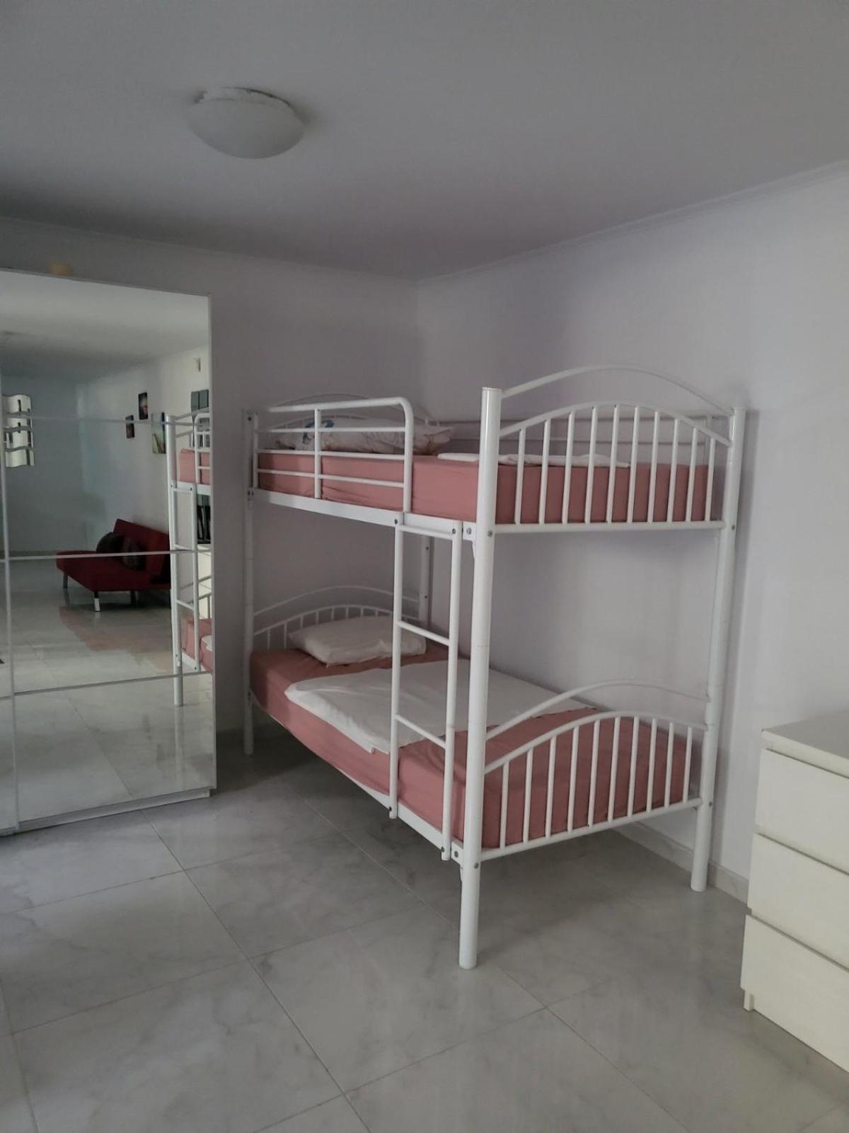 Villa Neyla Four Bedroom Coral Bay Beach Front Kültér fotó